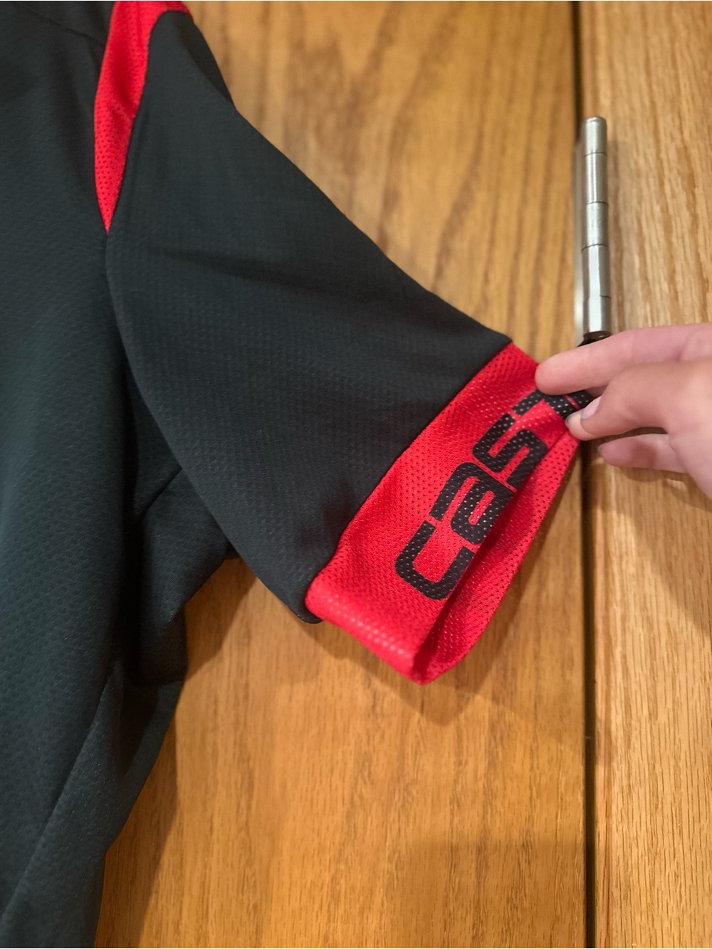 Castelli Men’s Black & Red Cycling Jersey - Like New! - Picture 4 of 5